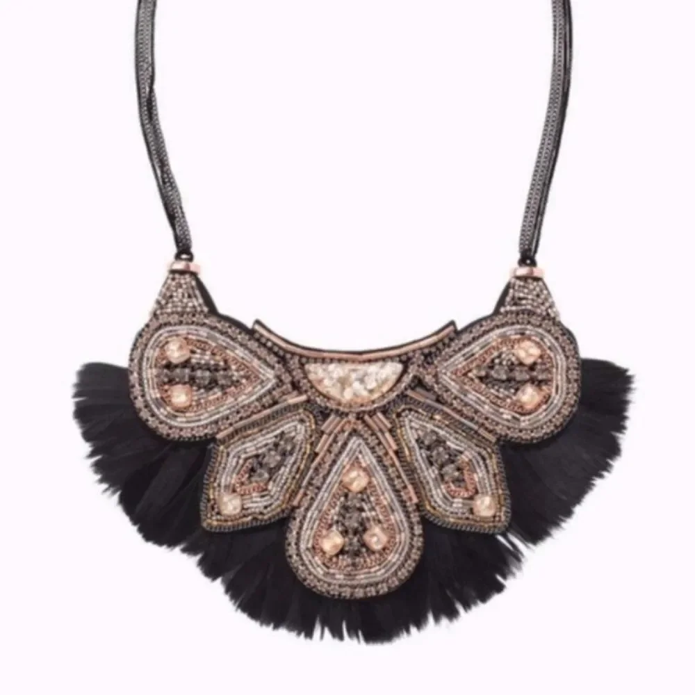 stella & dot ~ constantine feather statement necklace - Picture 6 of 12